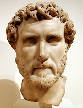 L'empereur Antonin le Pieux -Sculpture du Metropolitan Museum of Art